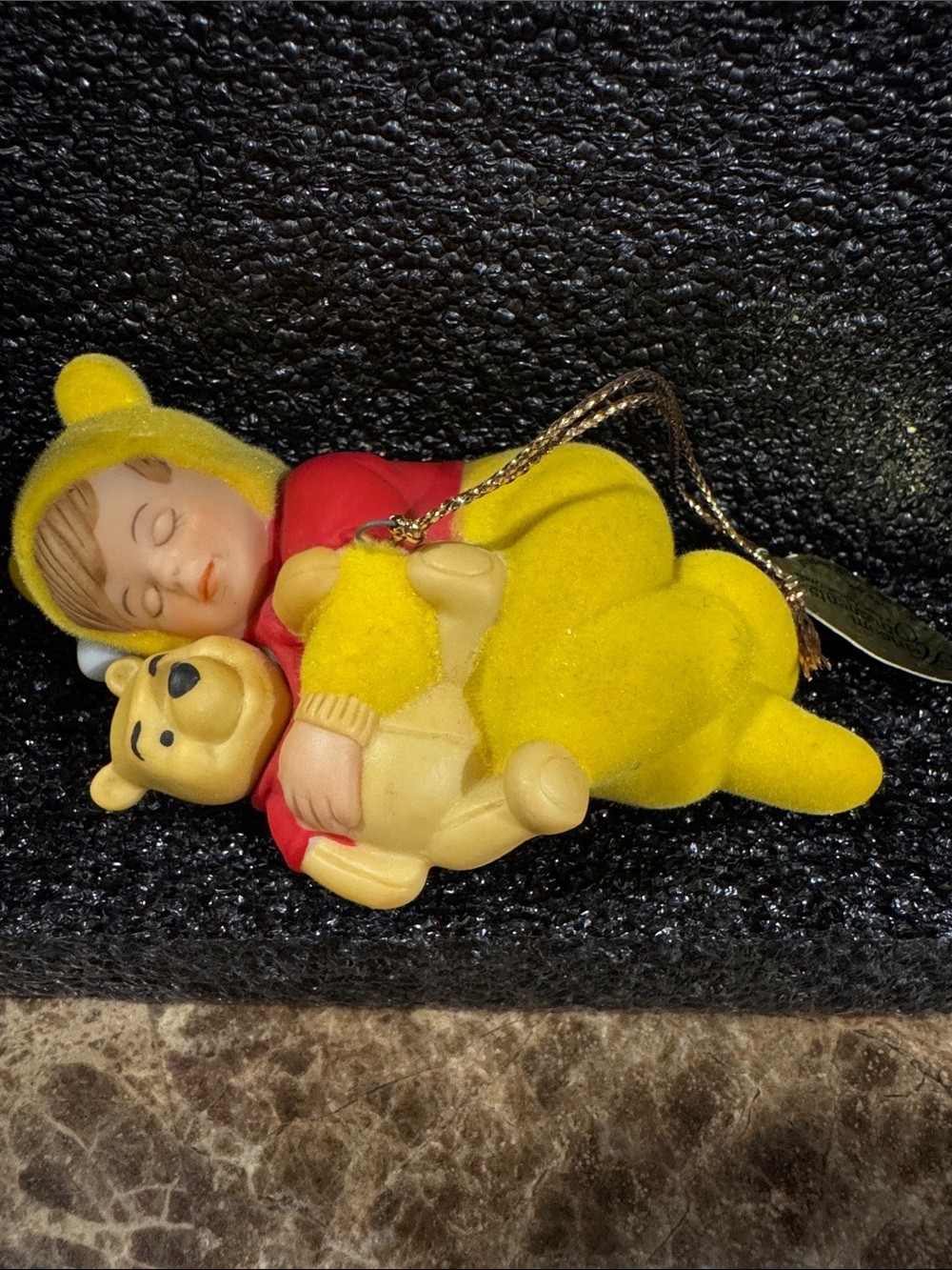 Ashton Drake Ornament “Slumber Party With Pooh” A Very Pooh Christmas